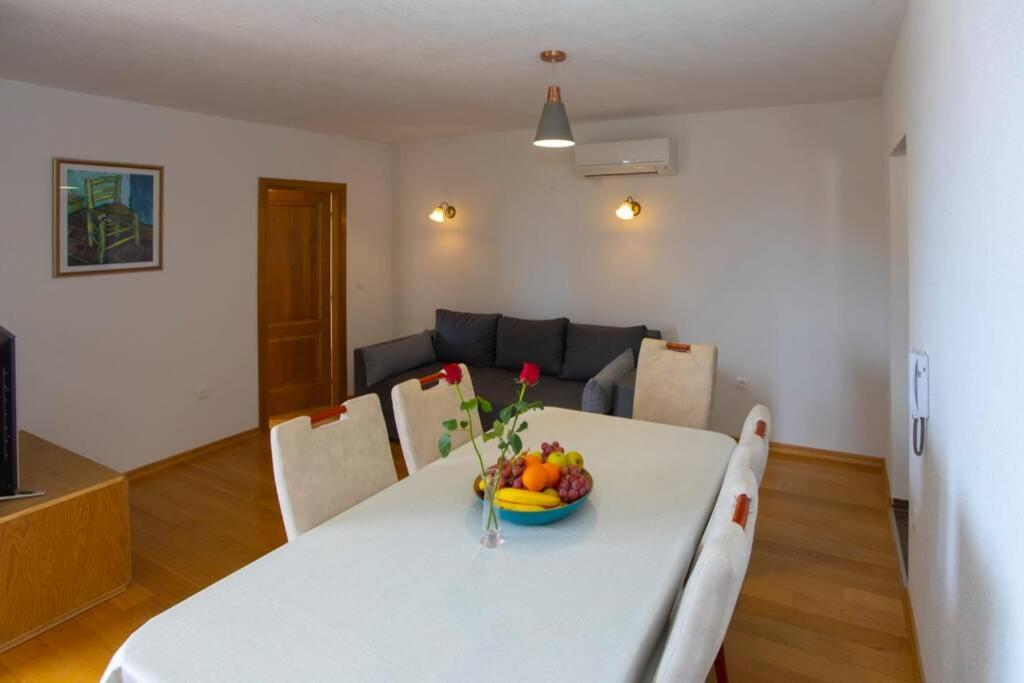 Apartments Vladimir #4 Makarska Exterior photo
